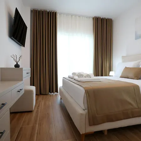 Shpella Luxury מלון