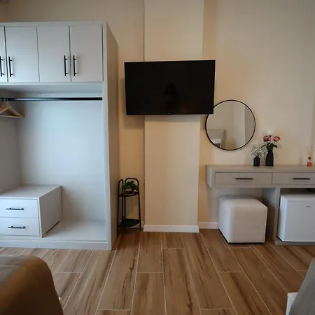 ホテル Shpella Luxury 4*