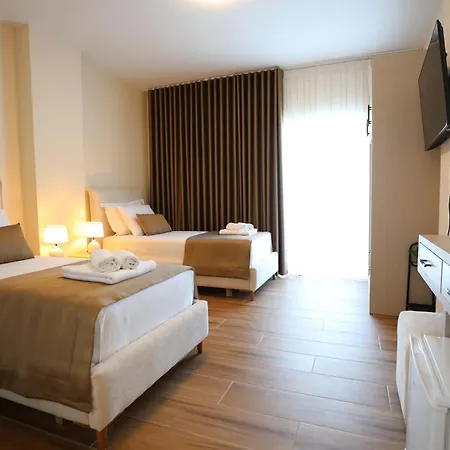 Shpella Luxury 4* Sarandë
